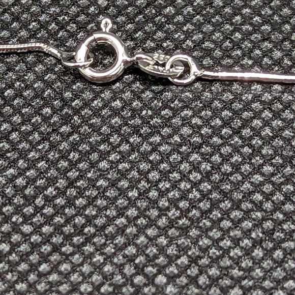 Floating Sterling Silver and Genuine Pearl Necklace - Picture 3 of 3